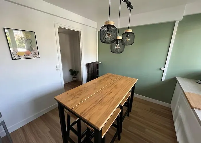 Maisons De Champagnes * Reims